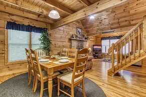 Morning Mist - Beautiful Cabin In The Arts & Crafts Community 2 Bedroo