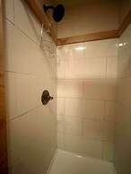 Er19 - Fryemont Great Location - Close To Town! 3 Bedroom Cabin by Red