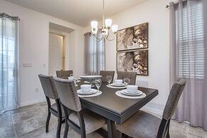 5 Bedrooms Townhome w- Splashpool - 8205SA 5 Townhouse by RedAwning