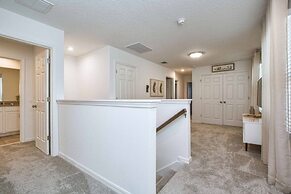 5 Bedrooms Townhome w- Splashpool - 8205SA 5 Townhouse by RedAwning