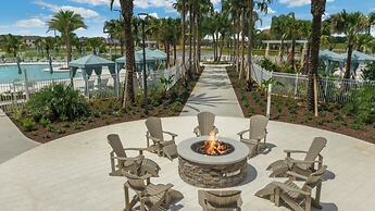 5 Bedrooms Townhome w- Splashpool - 8205SA 5 Townhouse by RedAwning