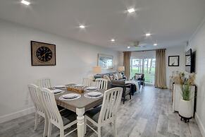 116 El Matador 2 Bedroom Condo by RedAwning