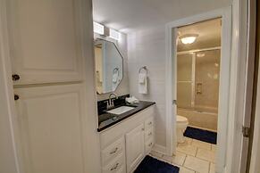 116 El Matador 2 Bedroom Condo by RedAwning