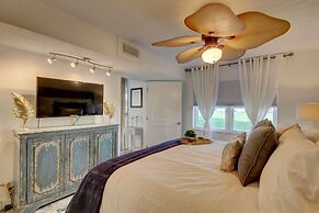 116 El Matador 2 Bedroom Condo by RedAwning