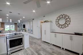 116 El Matador 2 Bedroom Condo by RedAwning