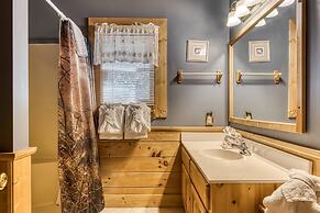 Er 256 â Smoky Mountain Top Great Location â Close To Town! 3 Bedroom 