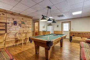 Er6 - On Eagles' Wings - Great Location. Close To All The Action! 6 Be