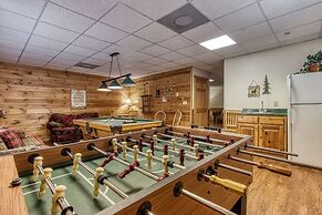 Er6 - On Eagles' Wings - Great Location. Close To All The Action! 6 Be