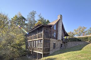 Er6 - On Eagles' Wings - Great Location. Close To All The Action! 6 Be