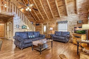 Er6 - On Eagles' Wings - Great Location. Close To All The Action! 6 Be