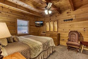 Er96 - Squirrel's Leap - Great Location! Close To Town! 2 Bedroom Cabi