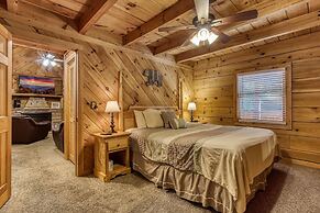 Er96 - Squirrel's Leap - Great Location! Close To Town! 2 Bedroom Cabi