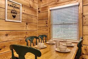 Er96 - Squirrel's Leap - Great Location! Close To Town! 2 Bedroom Cabi
