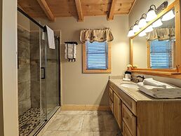 Er101 - Heavenly Hideaway Great Location - Close To Town! 6 Bedroom Ca