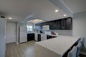 528 El Matador 2 Bedroom Condo by RedAwning