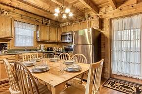 Er74 - Gerrald's Chalet - Great Location. Close To All The Action! 3 B