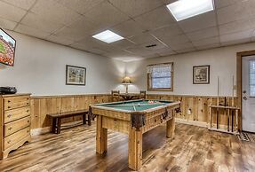 Er74 - Gerrald's Chalet - Great Location. Close To All The Action! 3 B