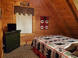 Er 246 â The Getaway Great Location â Close To Town! 2 Bedroom Cabin b