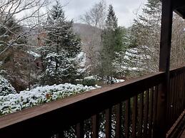 Er 246 â The Getaway Great Location â Close To Town! 2 Bedroom Cabin b