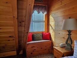 Er 246 â The Getaway Great Location â Close To Town! 2 Bedroom Cabin b