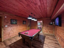 Er 23 â Smoky Memories Great Location â Close To Town! 3 Bedroom Cabin