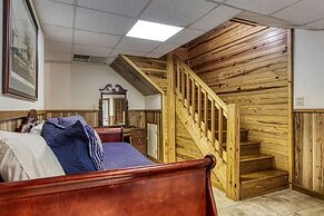 Er44 - Rising Eagle - Great Location! Close To Town! 2 Bedroom Cabin b