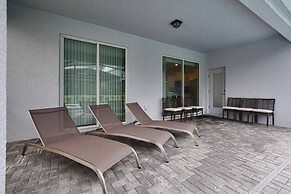 Brand New Family Getaway W/pool & Spa -7049sr 5 Bedroom Home by RedAwn