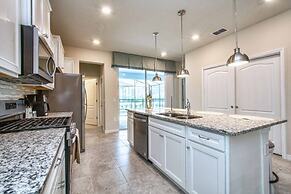 Brand New Family Getaway W/pool & Spa -7049sr 5 Bedroom Home by RedAwn