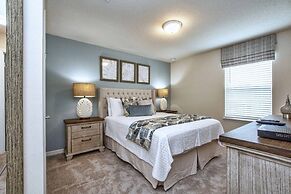 Brand New Family Getaway W/pool & Spa -7049sr 5 Bedroom Home by RedAwn