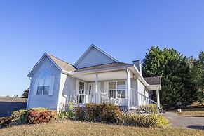 Our Tennessee Mountain Home - Great Location! Close To All The Action!