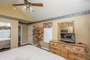 Our Tennessee Mountain Home - Great Location! Close To All The Action!