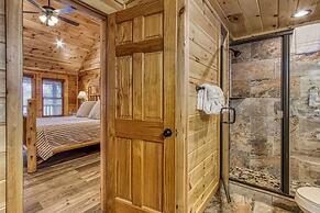 Cub Path Lodge - Luxurious 5/5 With Theatre Room And Mountain Views! 5