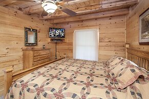 Er205 - Love Nest Great Location - Close To Town! 1 Bedroom Cabin by R