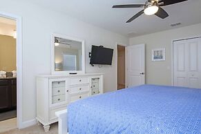 Storey Lake-6 Bedroom Pool Home - 1675STR 6 Home by RedAwning