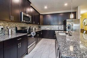 Storey Lake-6 Bedroom Pool Home - 1675STR 6 Home by RedAwning