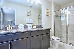 Storey Lake-6 Bedroom Pool Home - 1675STR 6 Home by RedAwning