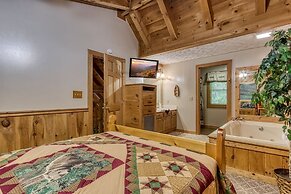 Er50 - Creekside - Great Location. Close To All The Action! 2 Bedroom 