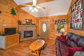 Er307- Eagle's View- Great Location- Close To Town 2 Bedroom Cabin by 