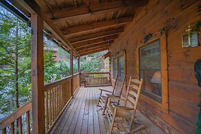 Er307- Eagle's View- Great Location- Close To Town 2 Bedroom Cabin by 