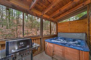 Er307- Eagle's View- Great Location- Close To Town 2 Bedroom Cabin by 