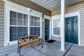 Colonial Crest 110 - Great Location! - You Can Walk To Town! 2 Bedroom