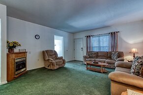 Colonial Crest 110 - Great Location! - You Can Walk To Town! 2 Bedroom