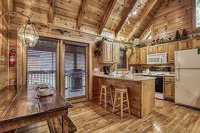 Er66 - Lil' Bit Of Heaven - Great Location. Close To All The Action! 1