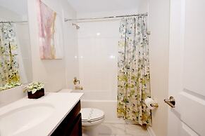 Storey Lake - 9 Bedroom Home with Pool - 1678ST 9 Home by RedAwning