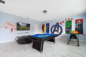 Storey Lake - 9 Bedroom Home with Pool - 1678ST 9 Home by RedAwning