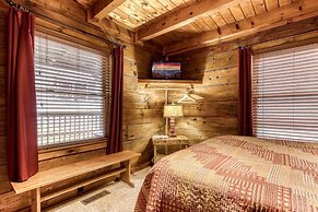 Er47 - Moody Blue - Great Location. Close To All The Action! 3 Bedroom