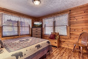 Er102 - Barbara Great Location! Close To Town 2 Bedroom Cabin by RedAw