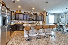 Spacious Family Getaway W/ Resort-3154pp 5 Bedroom Home by RedAwning