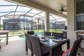 Spacious Family Getaway W/ Resort-3154pp 5 Bedroom Home by RedAwning