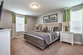 Spacious Family Getaway W/ Resort-3154pp 5 Bedroom Home by RedAwning